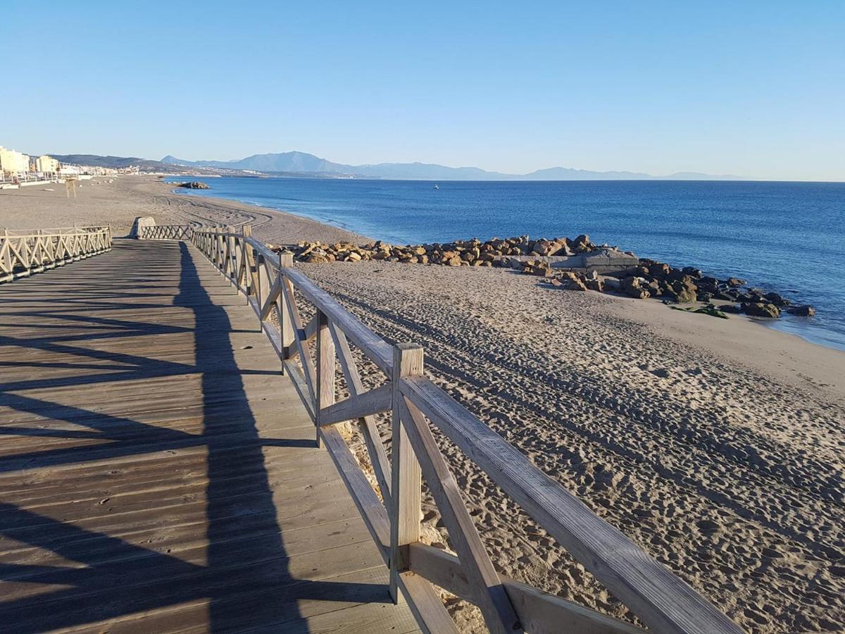Hostal La Campana La Línea de la Concepción المظهر الخارجي الصورة